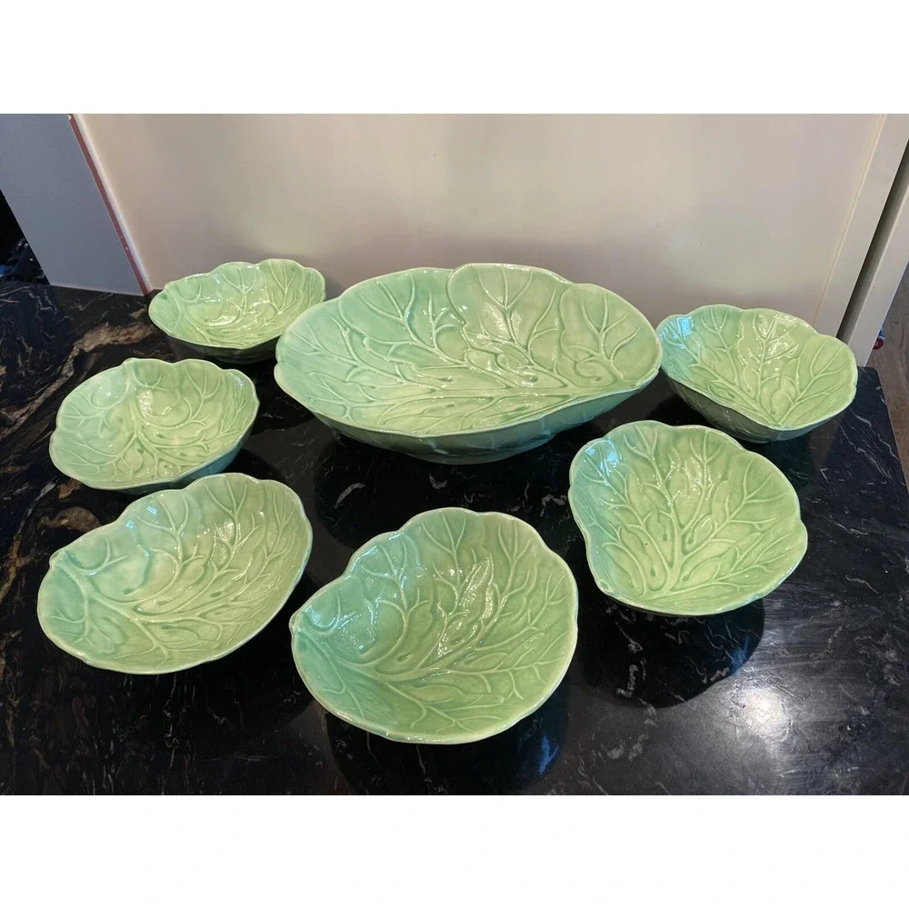 Green Cabbage Leaf Ceramic 7 Piece Salad Bowl Set